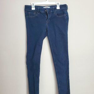 Hollister Dark Wash Skinny  Jeans size 3R